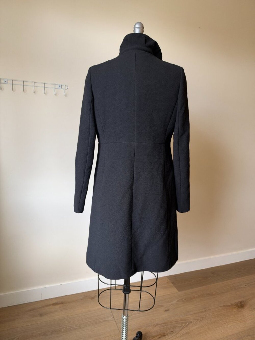 Vintage J.Crew Wool Peacoat Size 2 | Black Winter Coat - Picture 4 of 6
